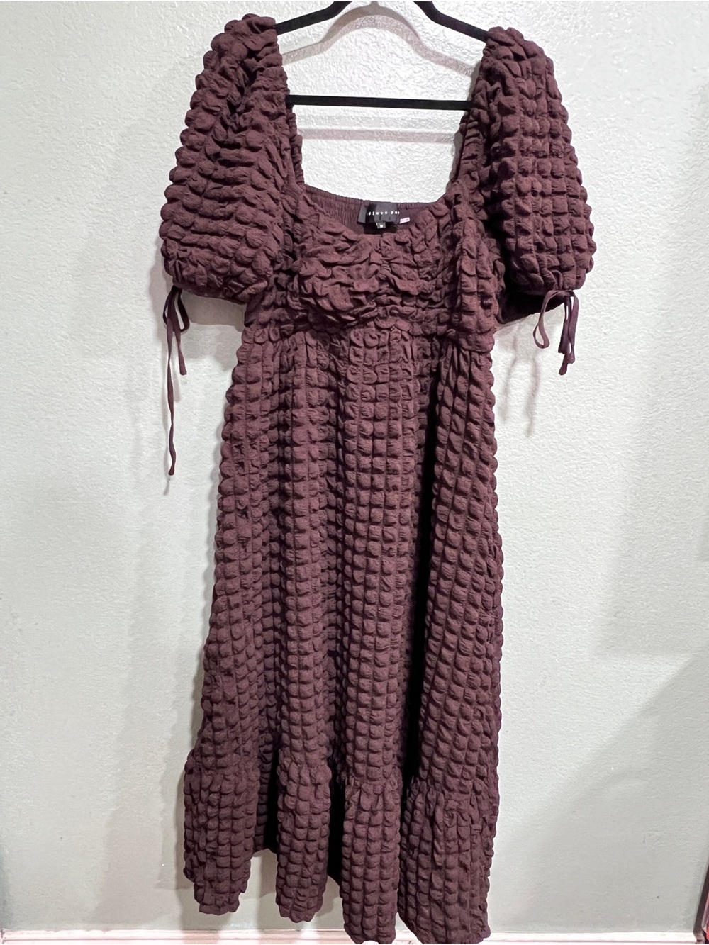 Endless Rose Texture Puff Sleeve Maxi Dress